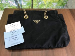プラダ買取松山