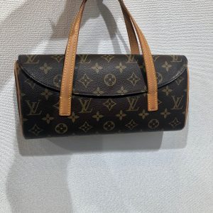 ブランド品の買取は大吉エスモール鶴岡店!!お任せください!