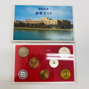 9A736680-FA60-4856-9F4A-8DA89FA92875