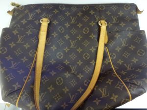 大吉調布店で買取したヴィトン(LV)