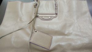 バレンシアガの買取なら大吉和光店にお任せ下さい!