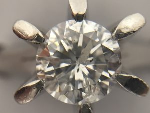 ダイヤモンドのクラリティに関してお伝えさせていただく買取専門店大吉イオンタウン諏訪の森店です！