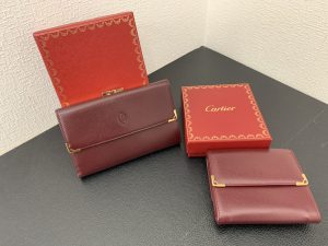今回はカルティエのお財布を纏めてお買取させて頂きました!大吉橋本高野口店です!