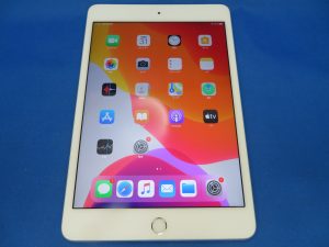 本日はｉｐａｄminiをお買取りをさせて頂きました。