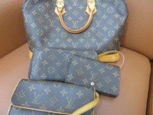 ブランドバック・財布のお買取りさせて頂きました。