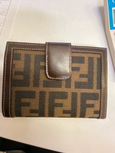 FENDIの財布、売るなら買取専門店大吉八王子店へ★