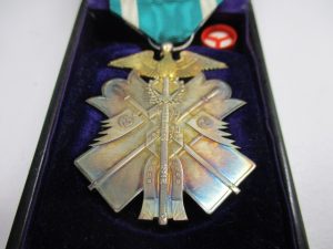 勲章などもお買取しております。生駒駅すぐの買取専門店大吉グリーンヒルいこま店です。