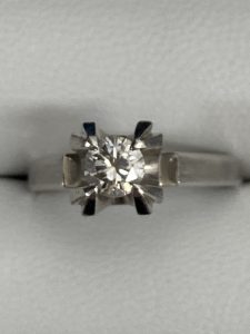 ダイヤモンドリング