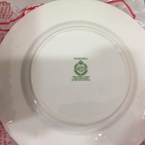 ミントンのお皿を買取させて頂いた大吉イオンタウン諏訪の森店です!