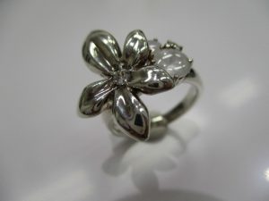 i-img640x480-1599720525p4d14e3383783