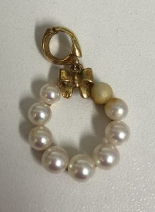 パールジュエリー売るなら城南区にある買取専門店大吉七隈四ツ角店へお越し下さいませ。