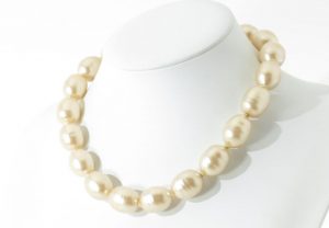 シャネル　パールネックレス