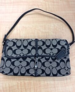 日野市でCOACHのバッグを売るなら『買取専門店大吉 イオンモール多摩平の森店』へ!!