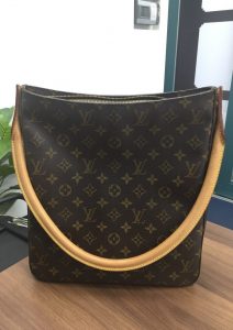 久留米ヴィトン モノグラム ルーピング