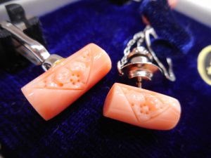 珊瑚 カフスセット