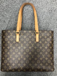LV ヴィトン ブランド品 買取 売る