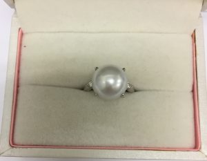 パールジュエリー売るなら久留米市にある買取専門店大吉久留米店へお越し下さいませ。