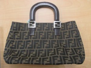 フェンディ 買取 青森