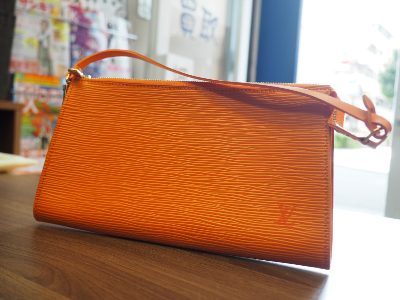 LV LOUIS VUITTON ルイヴィトン M5294Hエピ ポシェットアクセソワール ブランド 浜松市 買取