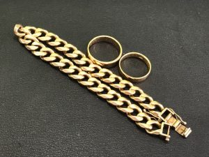 貴金属買取松山