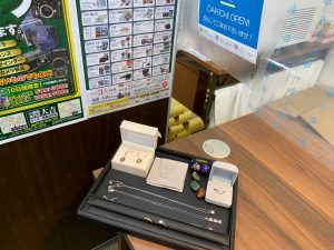 本日はお昼までで総ct.で約4.6ct以上のダイヤモンド買取!完全透明からカラーも姶良市・買取専門店大吉タイヨー西加治木店の買取査定力!