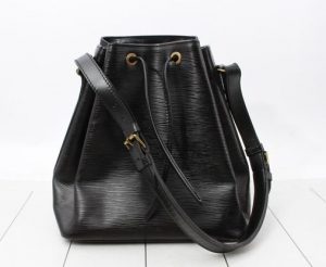 ヴィトン エピ プチ・ノエ