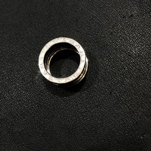 ブランド品の買取は大吉エスモール鶴岡店!!お任せください!