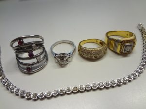 貴金属をお買取り致しました♪大吉ミレニア岩出店です!貴金属をお買取り致しました♪大吉ミレニア岩出店です!