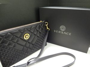 ヴェルサーチェのバッグをお買取り致しました♪大吉ミレニア岩出店です!ヴェルサーチェのバッグをお買取り致しました♪大吉ミレニア岩出店です!