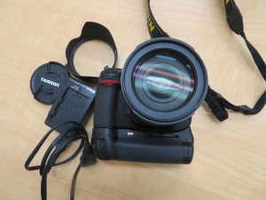 NIKON D300　カメラ　レンズTAMRON18-270ｍｍのお買取りをさせて頂きました。