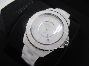 シャネル 買取 青森
