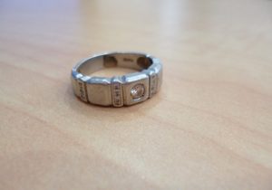 Pt900のダイヤモンドリングをお買取り致しました！！大吉松江店