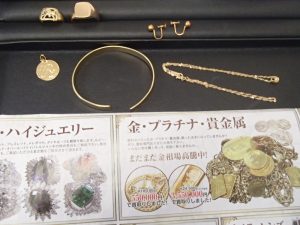 11月も貴金属お持ち込み多数です!リング・ネックレス・イヤリング・バングルを売るなら姶良市の買取専門店大吉タイヨー西加治木店!
