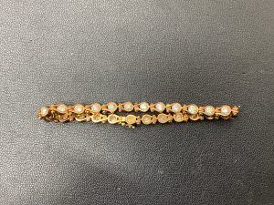 ダイヤ付き貴金属の買取りなら大吉リバーサイド千秋店にお任せください!