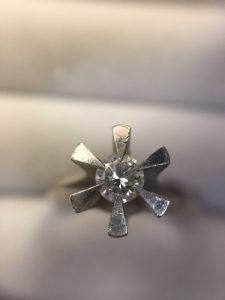 ダイヤモンドお買取り強化中です。買取専門店大吉八王子店です。