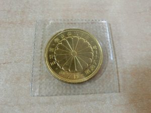 久留米 昭和天皇御在位60年記念10万円金貨