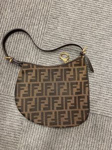 FENDI製品買取致しております。大吉リバーサイド千秋店です♪