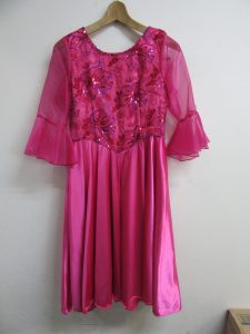 【ダンス衣装】買取なら大吉羽曳野店にお任せください