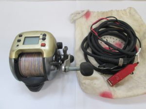 シマノ 電動リール 3000H