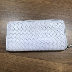 ブランド品の買取は大吉エスモール鶴岡店！！お任せください！