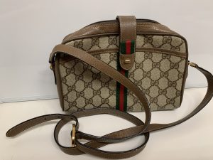 GUCCIショルダーバックの買取もアクロスモール春日店(福岡県)にお任せ下さい