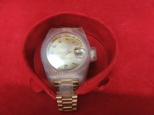 本日はROLEXをお買取りさせて頂きました。