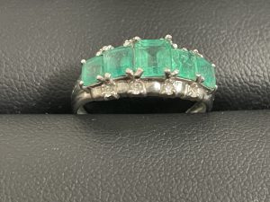 今回はエメラルドのリングをお買取させて頂きました!大吉橋本高野口店です!