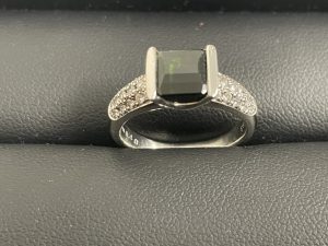 今回はトルマリンのリングをお買取させて頂きました!大吉橋本高野口店です!