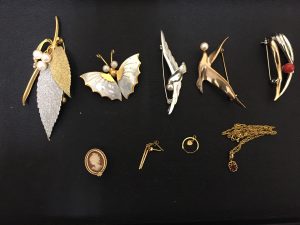 金・貴金属・メッキアクセサリーの買取はアクロスモール春日店(福岡県)にお任せください!!