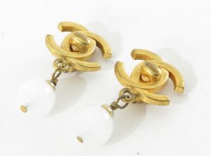 ブログ　シャネルイヤリング