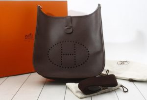 ブログ　エヴリン