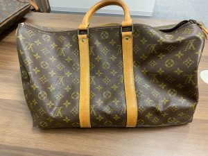 LV キーポル 前モデル