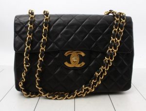 シャネル デカマト チェーンショルダー