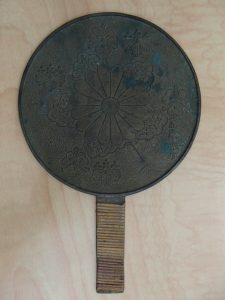 銅製 アンティーク手鏡をお買取り!大吉ゆめタウン八代店